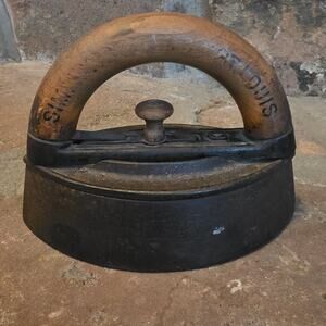 Antique Detachable-wood handle Sad Iron Simmons St Louis 1870's Laundry Decor